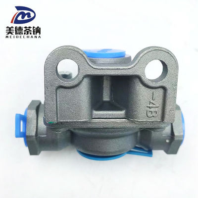 Standard-Lkw-Bremssystem Schnellentladungsluftventil 3516-10-00007 in der Mitte