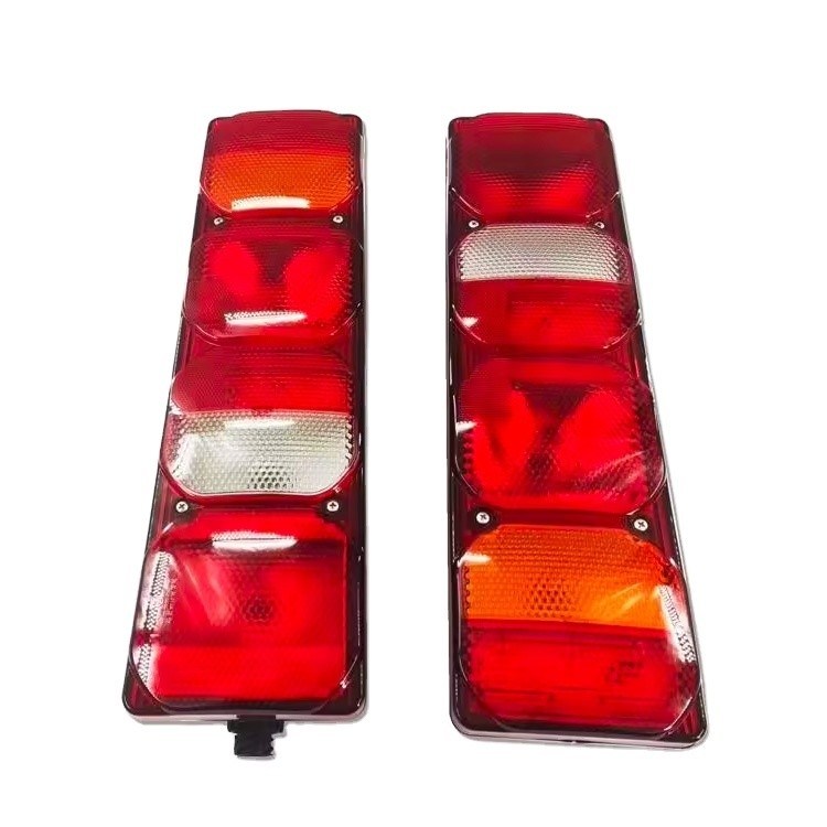 Teile für schwere Lkw A7 T7H WG9925810001 WG9925810002 Rücklichter zum Austausch/Reparatur